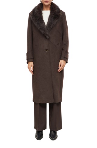 Coat with a detachable faux fur collar