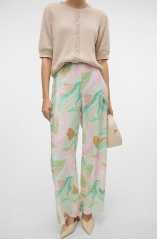 VERO MODA VMJOSIE High rise Trousers with floral pattern Birds Egg Green 4