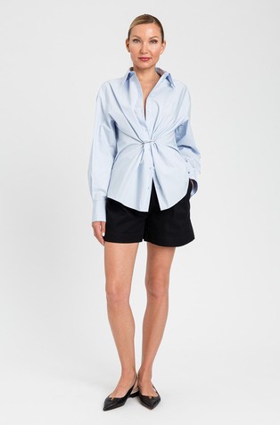 Bombažna srajca z zavitim detajlom