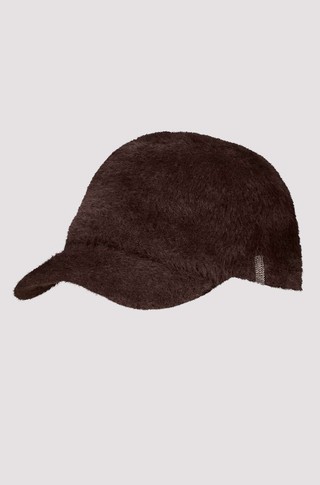 Cap in faux fur