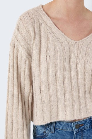 NOISY MAY NMNINA V-neck cropped knit pullover Eggnog 4