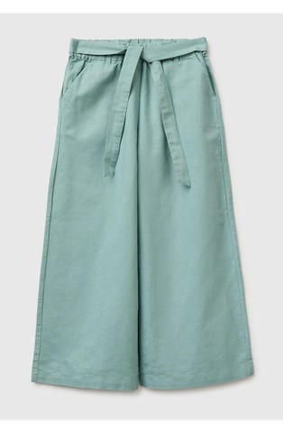 Wide trousers in linen-cotton blend