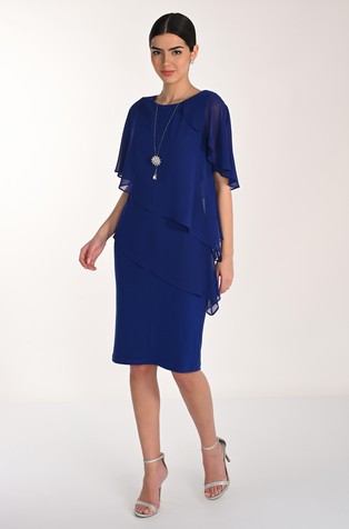 Coctail obleka z asimetičnim naborkom in ogrinjalom