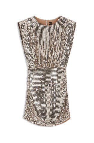 Obleka s podloženimi rameni in bleščicami