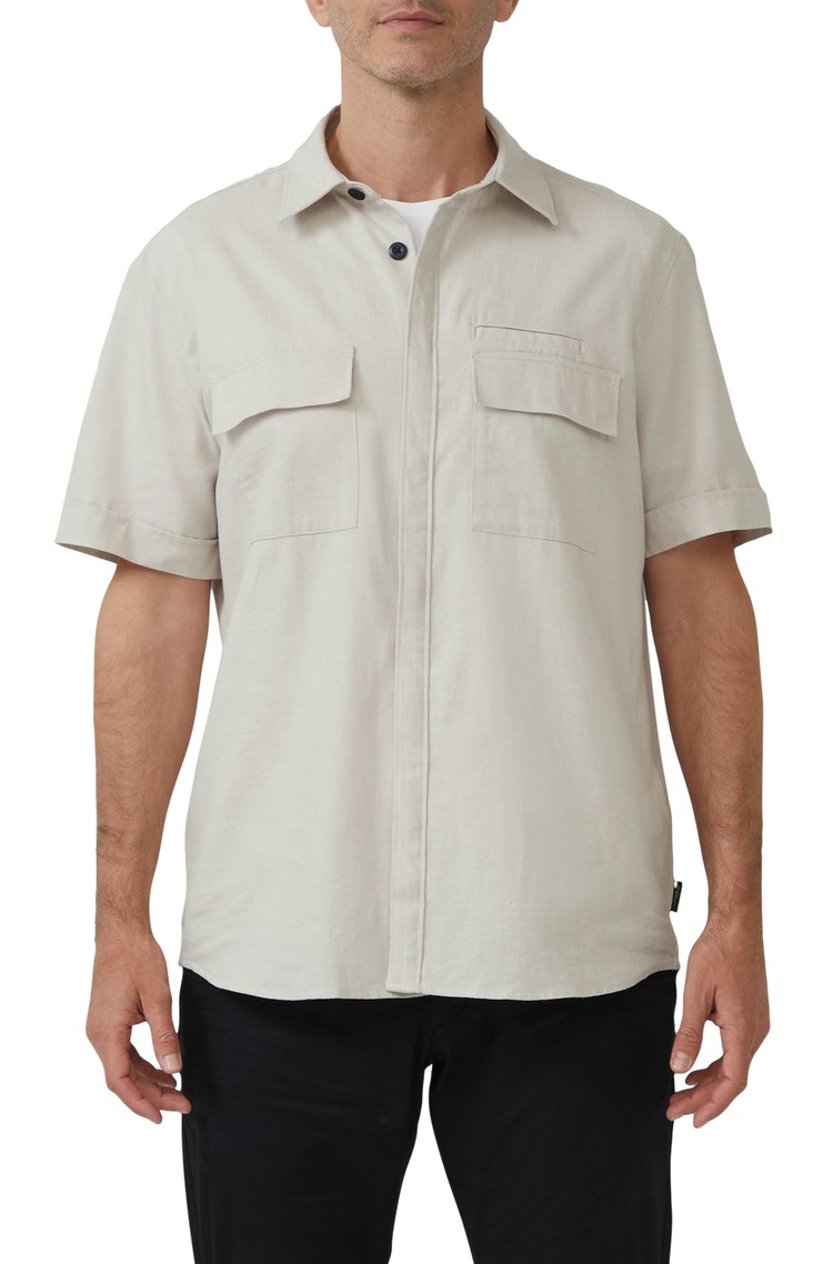 S.OLIVER Regular fit srajca s kratkimi rokavi iz lanene mešanice Bež - Light Beige 