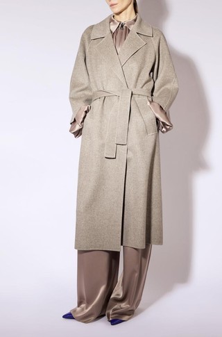 Long wool coat with belt