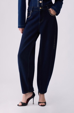 Barrel fit jeans with rhinestones