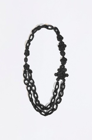 Raffia necklace