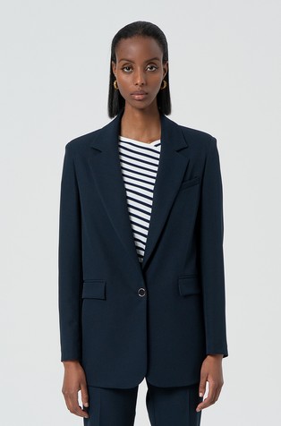 Long single-breasted blazer