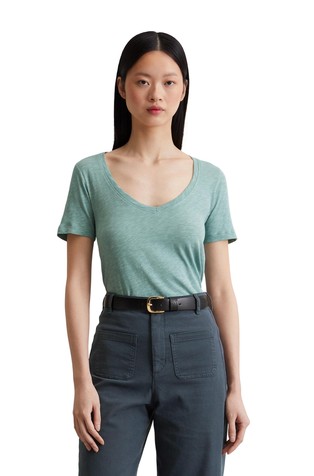 Short-sleeved cotton V-neck T-shirt