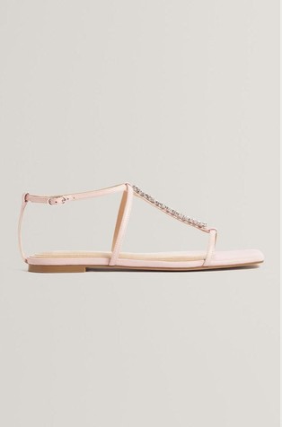 Nizki sandali z okrasnimi kamenčki