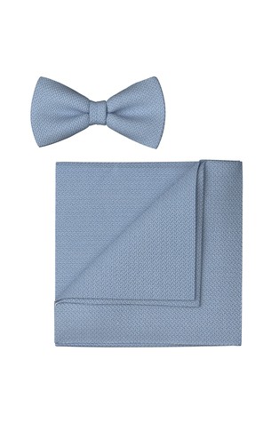Bow tie and pocket square set