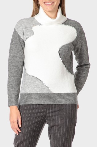 Pleten pulover z intarzijskim vzorcem in okrasnimi kamenčki