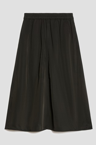 Long nylon skirt with elasticated waistband