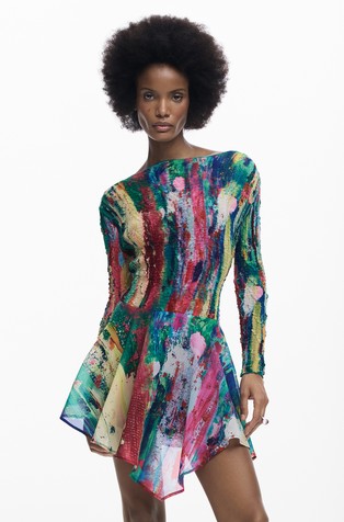 Obleka iz kombinacije tkanin z asimetričnim robom