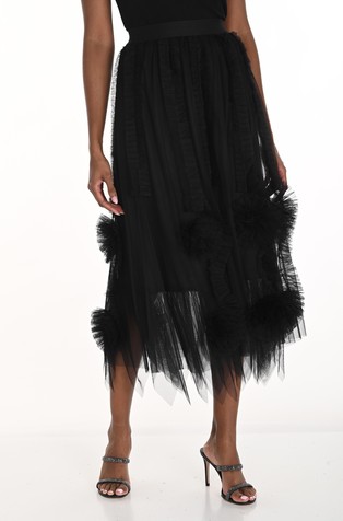 Zvončasto krilo iz tila