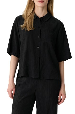 Relaxed fit short-sleeved shirt in viscose-blend