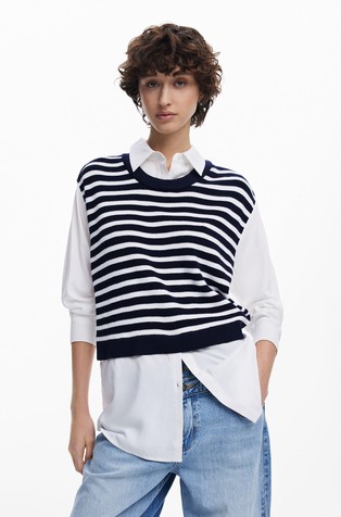 Two-piece effect shirt