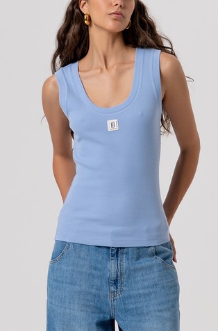 Slim fit rebrasta majica brez rokavov