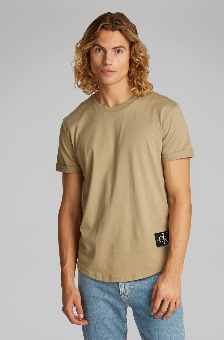 CALVIN KLEIN Bombažna majica z logo našitkom Rjava - Light Brown 