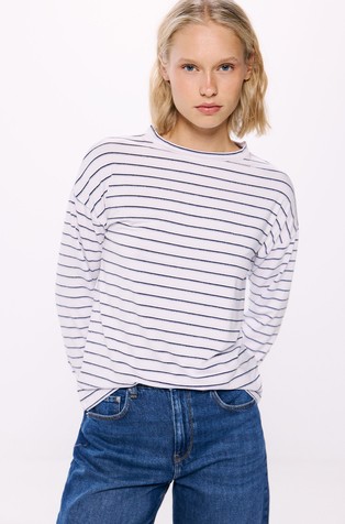 Striped long sleeved T-shirt