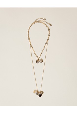 Set of necklaces with hearts