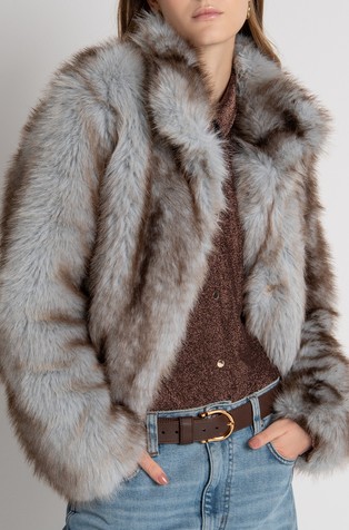 Jacket short made in fake fur