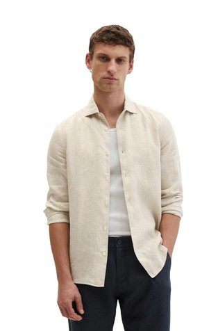 Shaped fit inen shirt