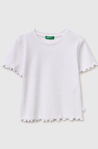 Slim fit rebrasta majica s kratkimi rokavi