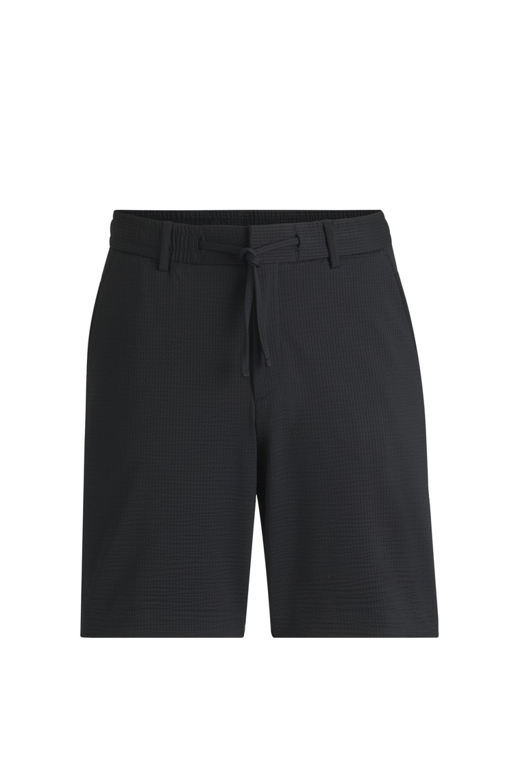 HUGO BOSS Tapered fit kratke hlače iz tehnične tkanine Črna - Black 
