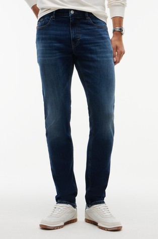 Austin slim fit jeans hlače z zožanimi hlačnicami