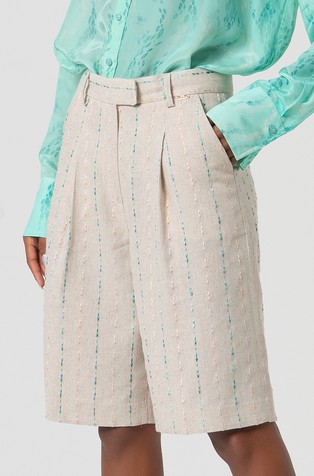 Relaxed fit viscose-blend bermudas