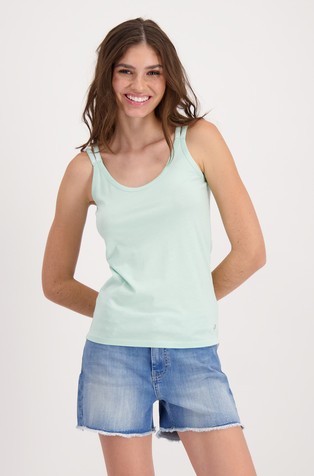 Tank top with split straps