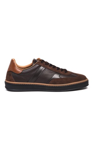 Leather sneakers
