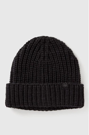 Chunky knit hat in wool blend