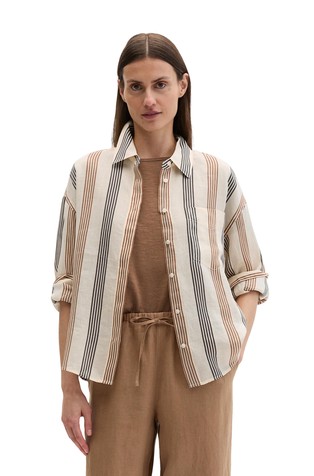 Črtasta srajca iz ramije