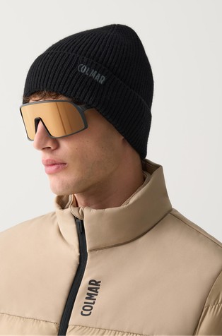 Unisex pletena volnena kapa