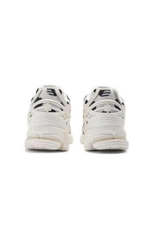 NEW BALANCE Unisex 1906R Sneakers White/Beige 5