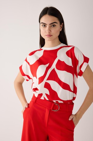 Spredaj vzorčasta majica iz kombinacije tkanin