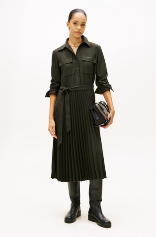 Midi srajčna obleka s plisiranim krilom