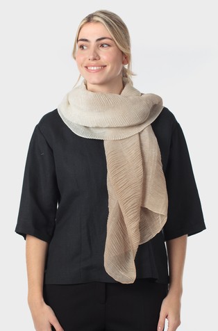 Ombré scarf with pleating