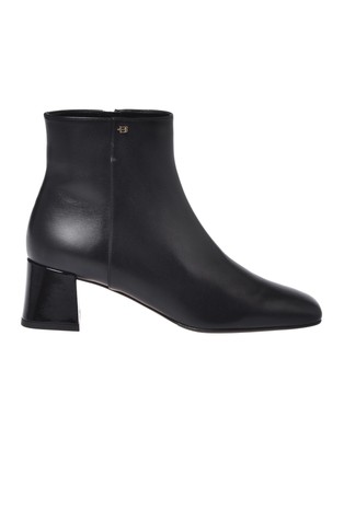 Usnjeni gležnjarji z lakasto peto