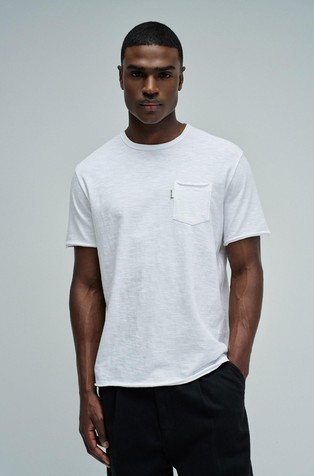 Cotton T-shirt with pocket