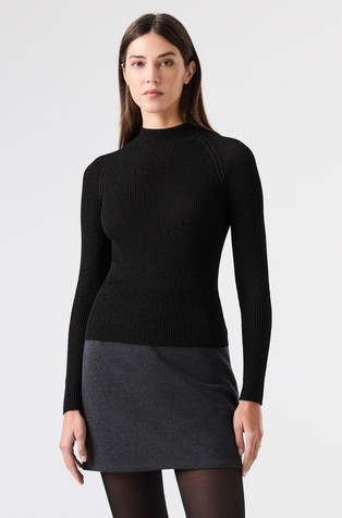 3D pleten pulover s povišanim ovratnikom in svetlečimi vlakni