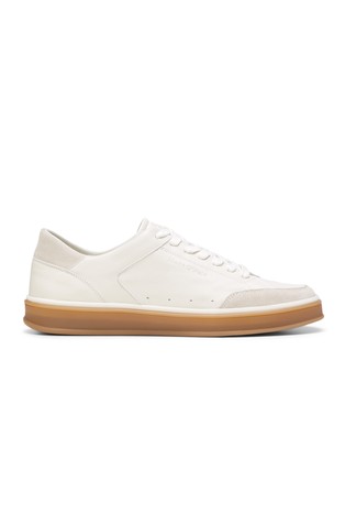 Low-top sneaker in leather