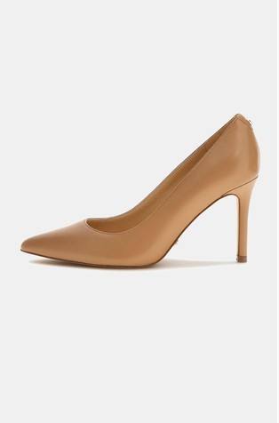 Dabbey genuine leather court shoe