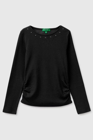 Long-sleeved T-shirt with studs