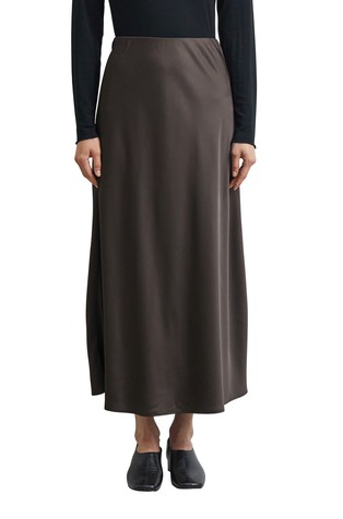 Satin Skirt Made from a Viscose Blend
