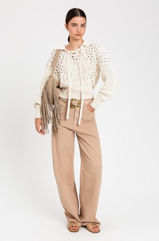 Luknjičasto pleten pulover z vzorcem verig in pentljo