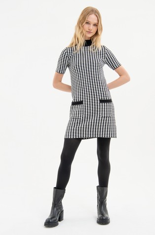 Dress with houndstooth pattern